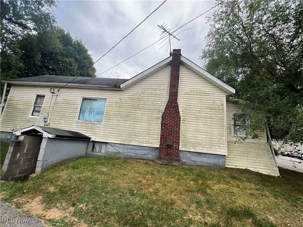 60551 Main ST, Jacobsburg, OH 43933