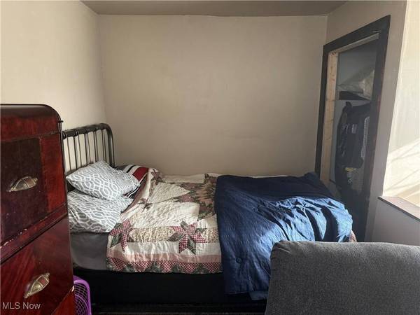 253 Hallock AVE, Mingo Junction, OH 43938