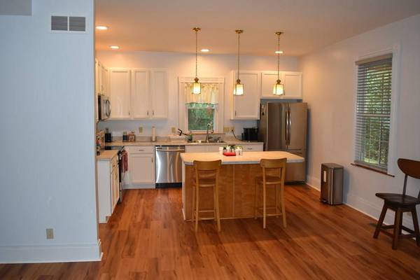 708 Markt St, Wheeling, WV 26003