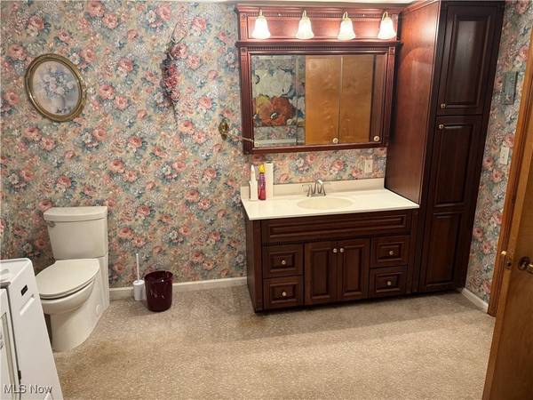 53363 Pike ST, Bellaire, OH 43906