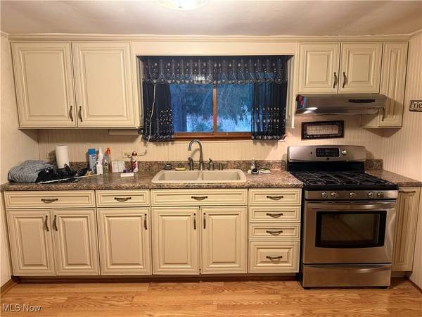 53363 Pike ST, Bellaire, OH 43906