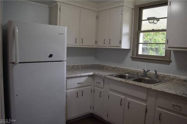 205 McFadden ST, St Clairsville, OH 43950