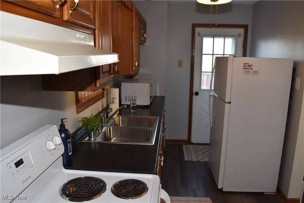 613 E Main ST, Barnesville, OH 43713