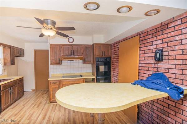 67156 S Almar LN, St Clairsville, OH 43950