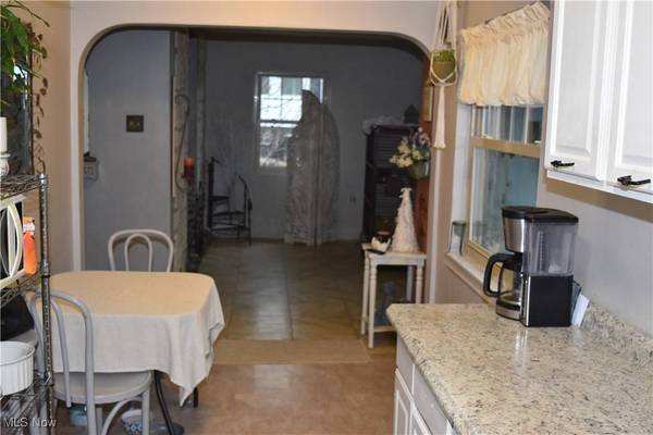 65141 Three Hills DR, Bellaire, OH 43906