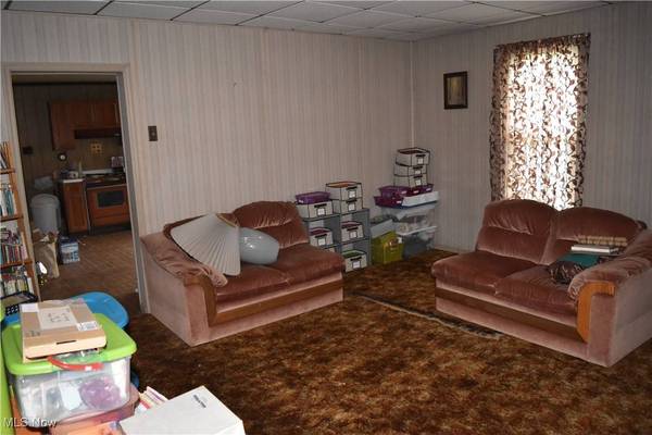 52140 Home ST, St Clairsville, OH 43950