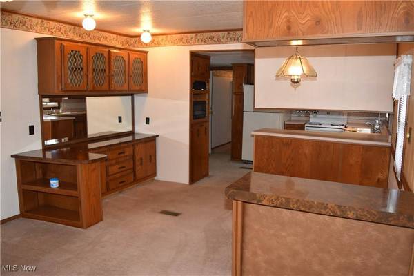 70799 Bannock Uniontown RD, St Clairsville, OH 43950