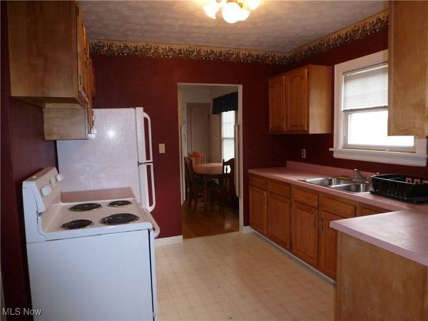 48260 National RD, St Clairsville, OH 43950