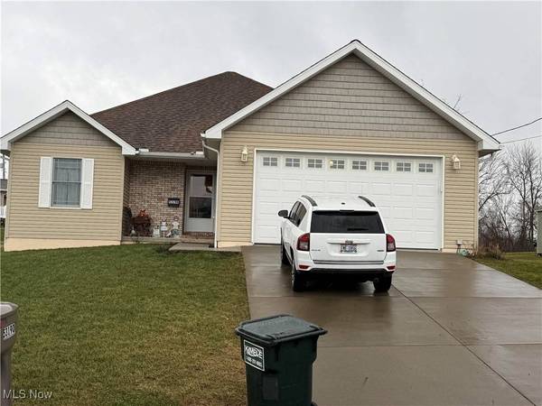 53190 Poplar DR, Bridgeport, OH 43912