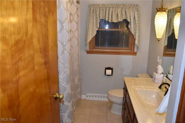 67540 Kirkwood Heights RD, Bridgeport, OH 43912