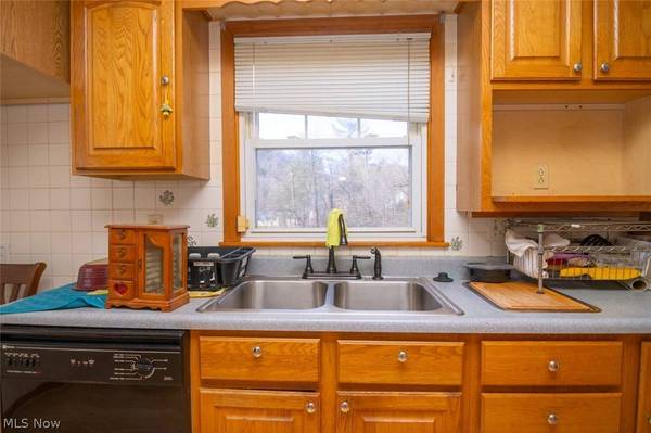 60830 Shaver Hill RD, Shadyside, OH 43947