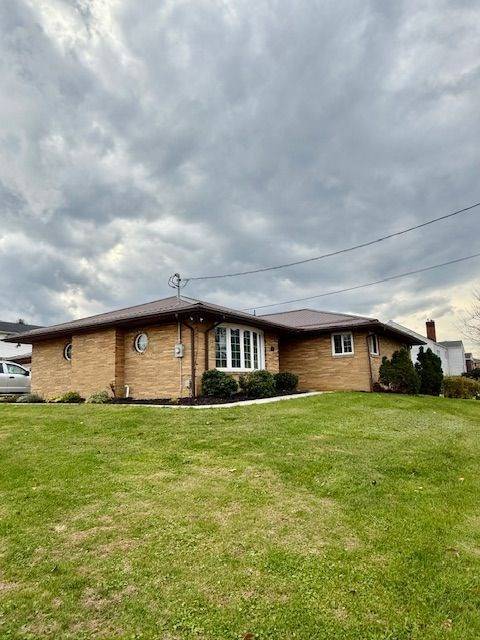 108 Elaine Avenue, Follansbee, WV 26037