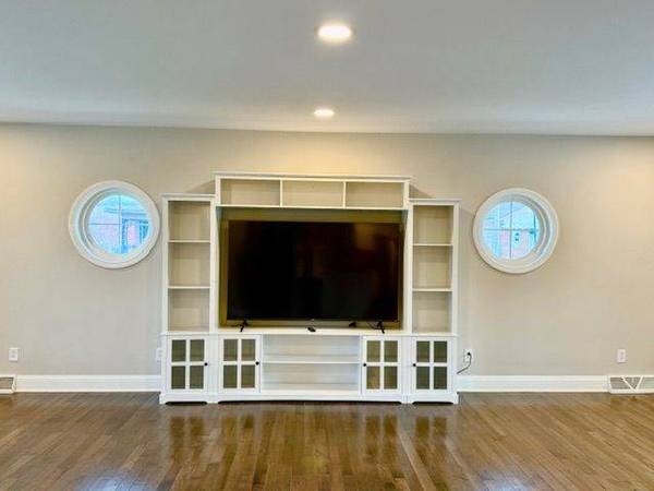 108 Elaine Avenue, Follansbee, WV 26037