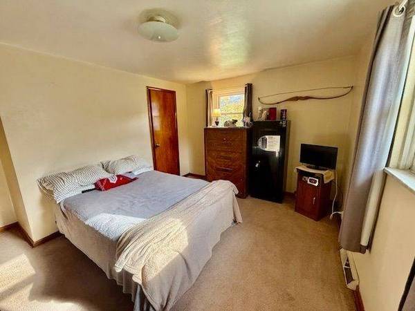 38 Kiefer Way, Weirton, WV 26062