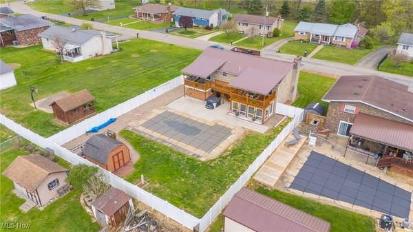 90 Norman DR, Bloomingdale, OH 43910