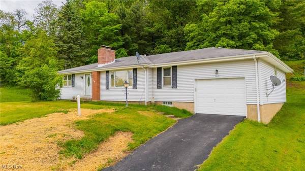 1919 Bel-Aire RD, Steubenville, OH 43952