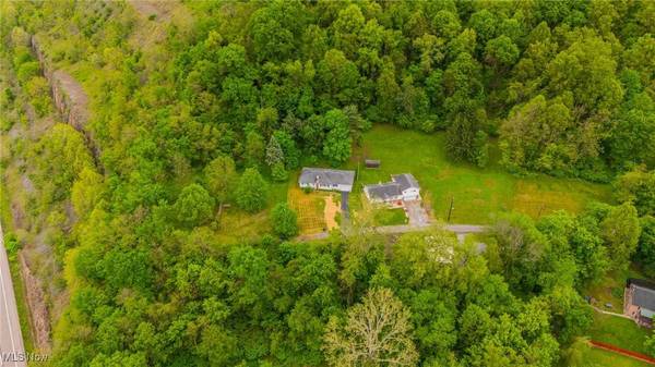 1919 Bel-Aire RD, Steubenville, OH 43952