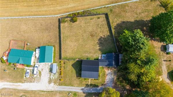 105 Anderson LN, Bloomingdale, OH 43910