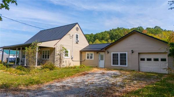 105 Anderson LN, Bloomingdale, OH 43910