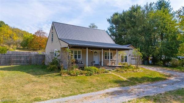 105 Anderson LN, Bloomingdale, OH 43910