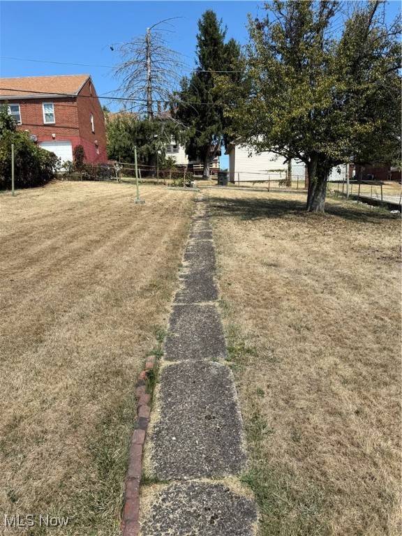 2483 Chestnut ST, Steubenville, OH 43952