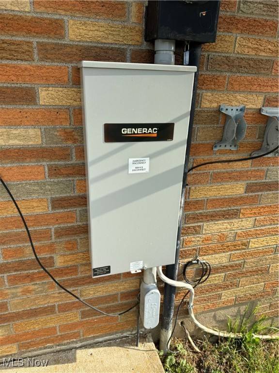 4593 County Road 15, Rayland, OH 43943