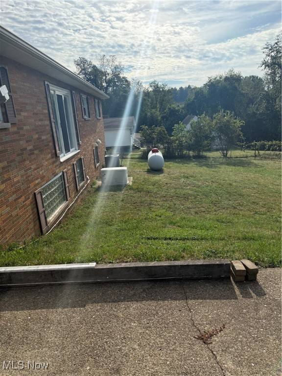 4593 County Road 15, Rayland, OH 43943