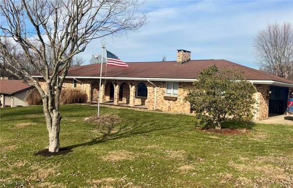 71 Trails End, Toronto, OH 43964