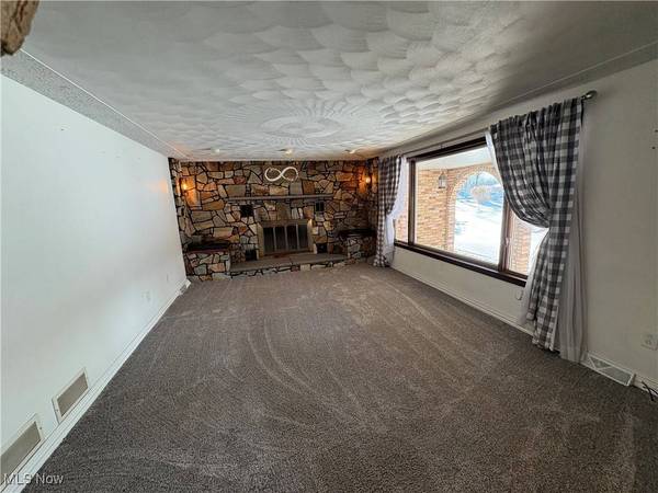 71 Trails End, Toronto, OH 43964