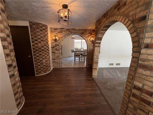 71 Trails End, Toronto, OH 43964