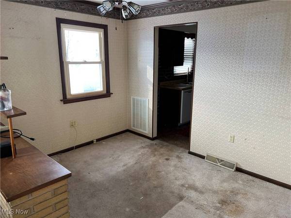 69350 Highland AVE, Bridgeport, OH 43912