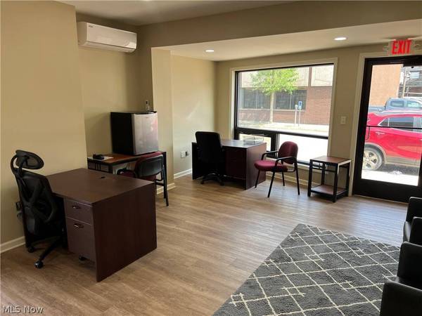 25 S 5th ST, Martins Ferry, OH 43935