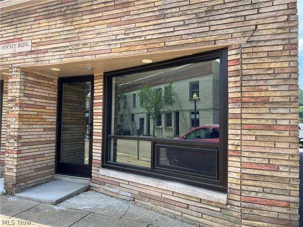 25 S 5th ST, Martins Ferry, OH 43935