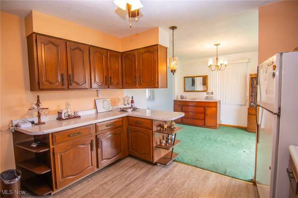 54260 Bracken RD, Bridgeport, OH 43912