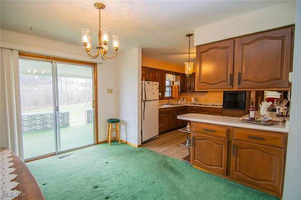 54260 Bracken RD, Bridgeport, OH 43912