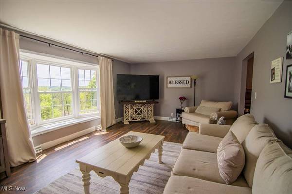 45 S Ridge RD, Martins Ferry, OH 43935