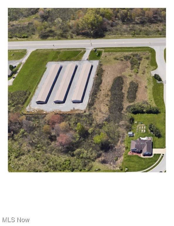 Terra Bella DR, Youngstown, OH 44505