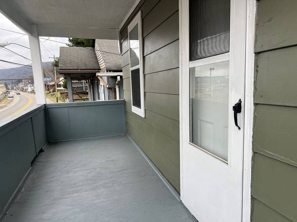 72 Warwood Ave, Wheeling, WV 26003