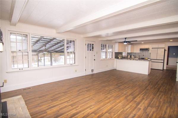 67061 Mills RD, St Clairsville, OH 43950