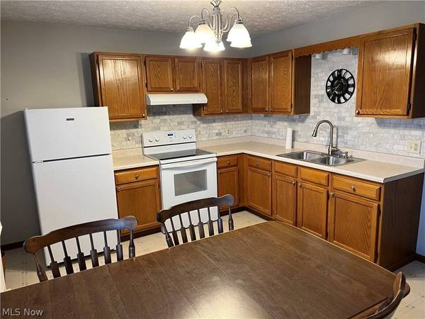 164 Pine LN, Barnesville, OH 43713