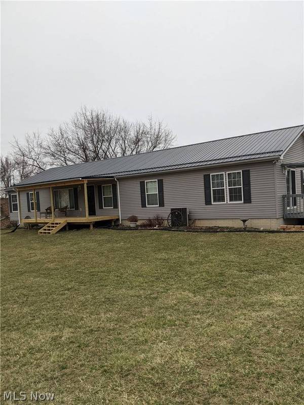 41152 Black Oak RD, Flushing, OH 43977