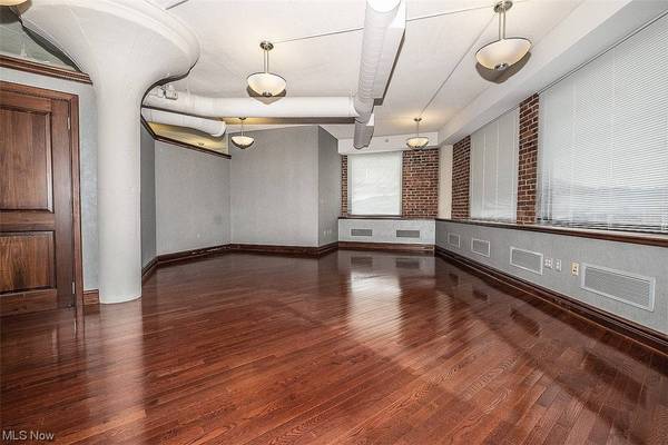 2001 Main ST, Wheeling, WV 26003