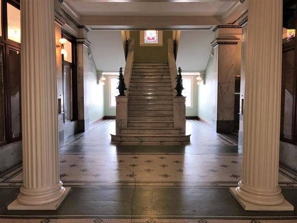 32 Twentieth Street, Wheeling, WV 26003