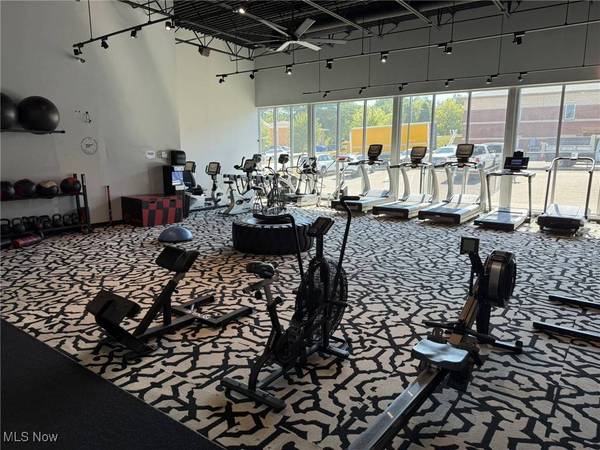 68120 Tinmar DR, St Clairsville, OH 43950