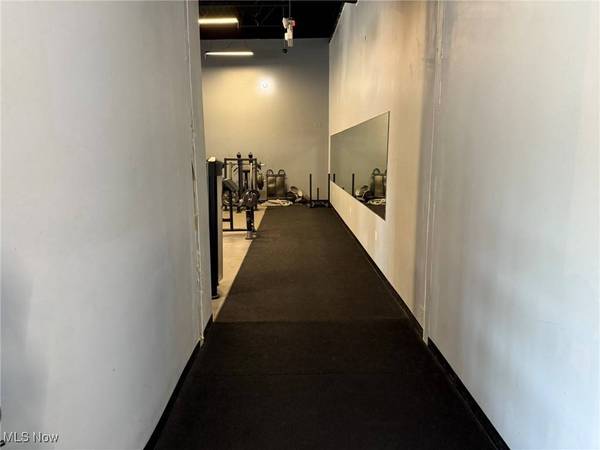 68120 Tinmar DR, St Clairsville, OH 43950