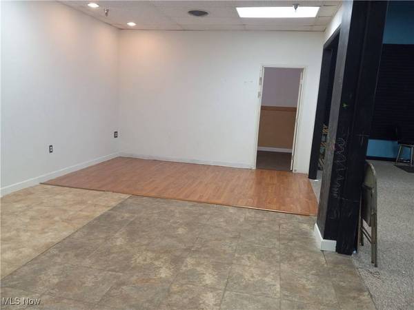 2700 Sunset BLVD, Steubenville, OH 43952