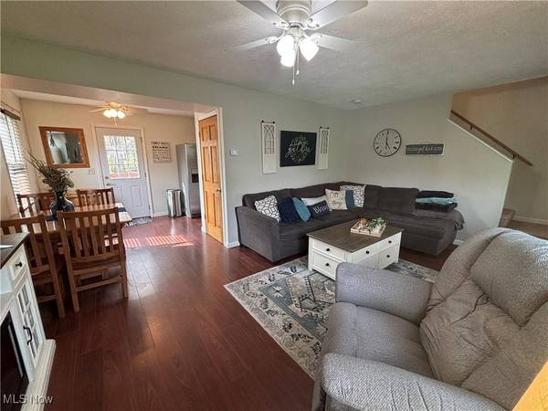 121 Clark AVE, St. Clairsville, OH 43950