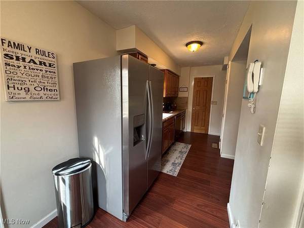 121 Clark AVE, St. Clairsville, OH 43950