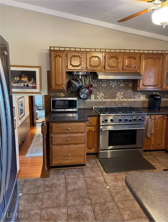 211 Greentree DR, St. Clairsville, OH 43950