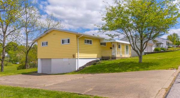 311 Taylor LN, St. Clairsville, OH 43950